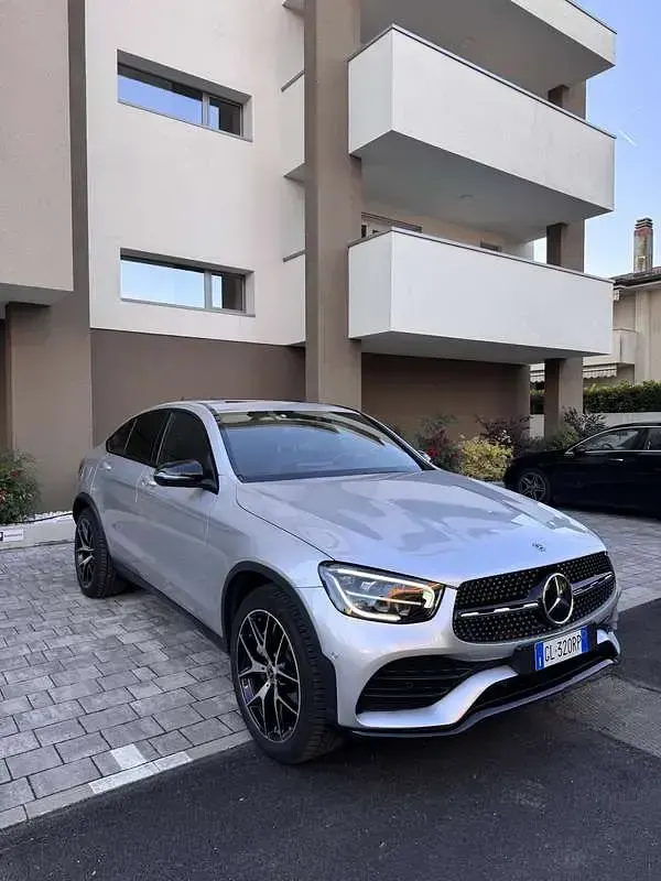 Usata Mercedes GLC300 Premium Plus 245 CV (180 kW) 2019 SUV