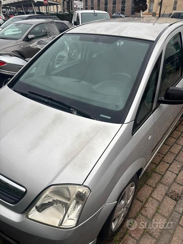 Usata Opel Meriva 2009 Grigio Monovolume