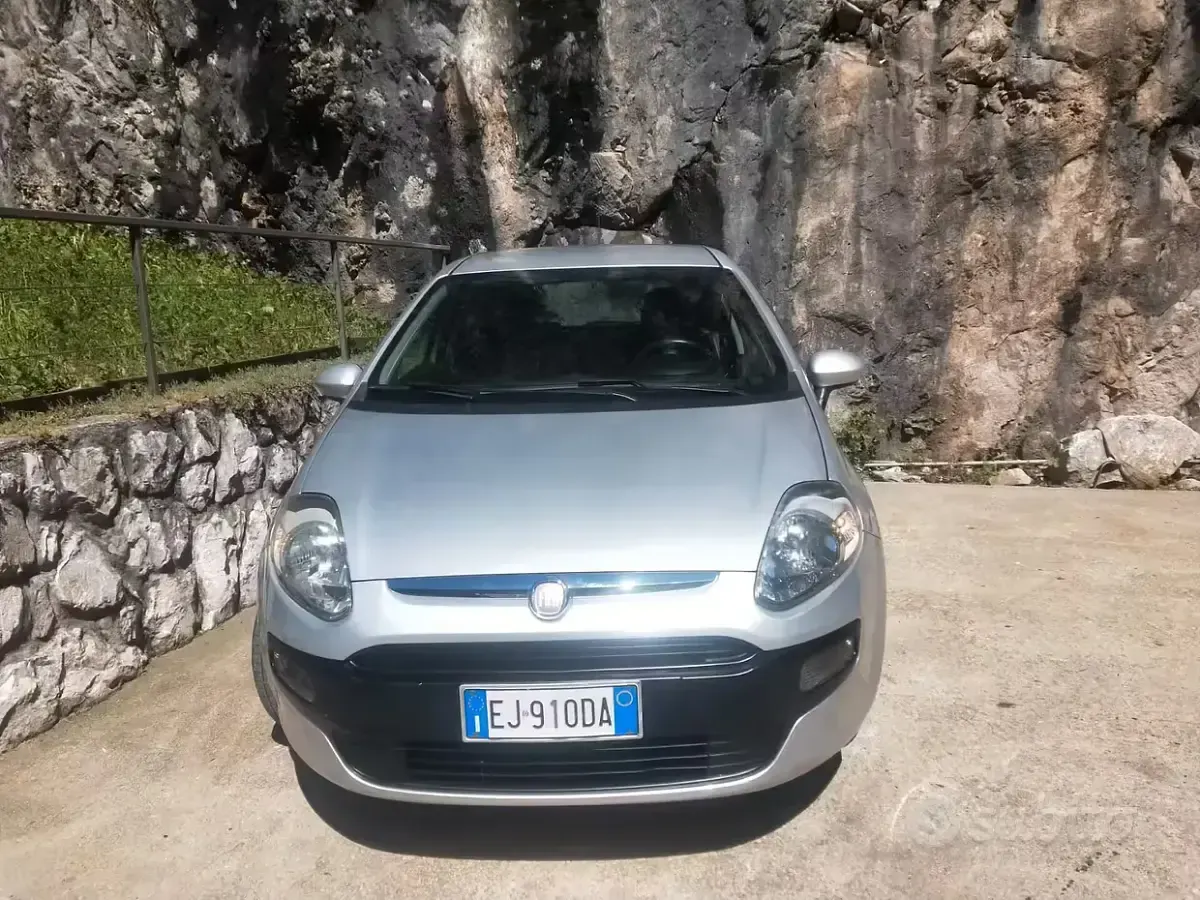 Occasion Fiat Punto Evo 65 ch (47 kW) 2010 Gris Citadine