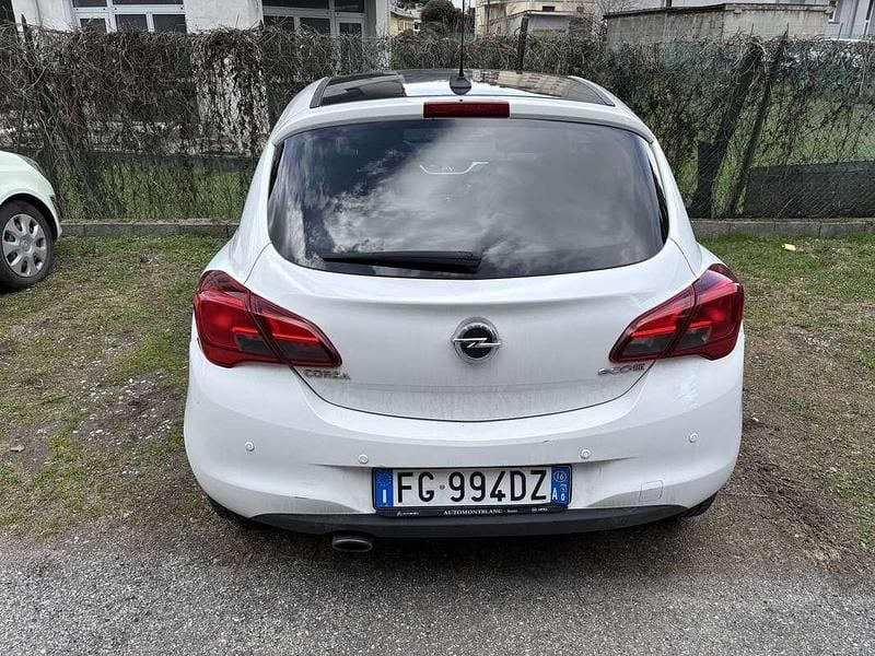 Usata Opel Corsa 90 CV (66 kW) 2016 Bianco Utilitaria