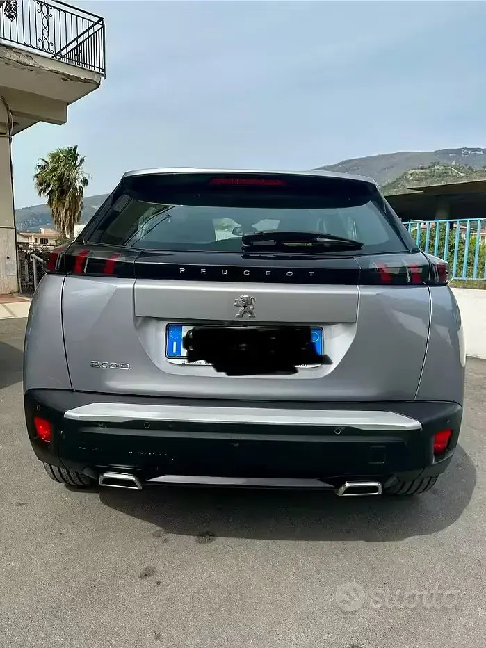 Usata Peugeot 2008 Allure 131 CV (96 kW) 2020 SUV