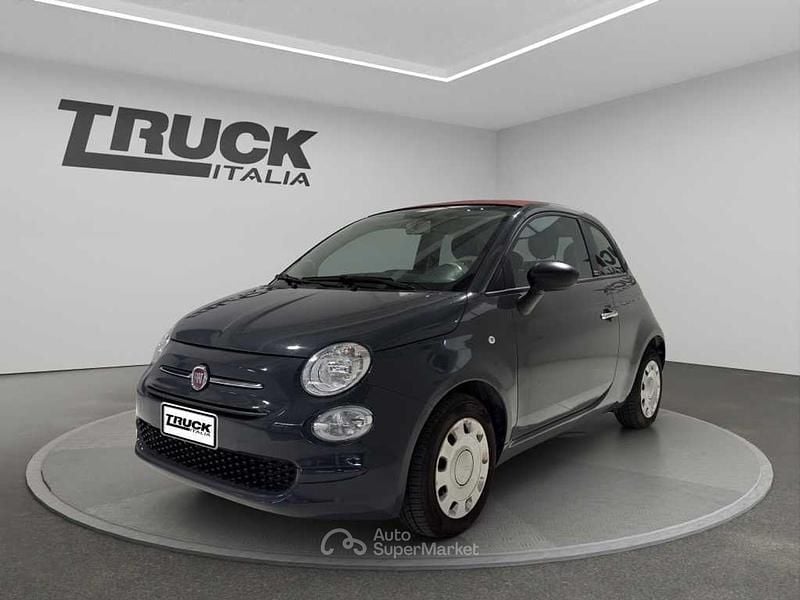 Usata Fiat 500 Red 69 CV (50 kW) 2022 Gray Cabrio