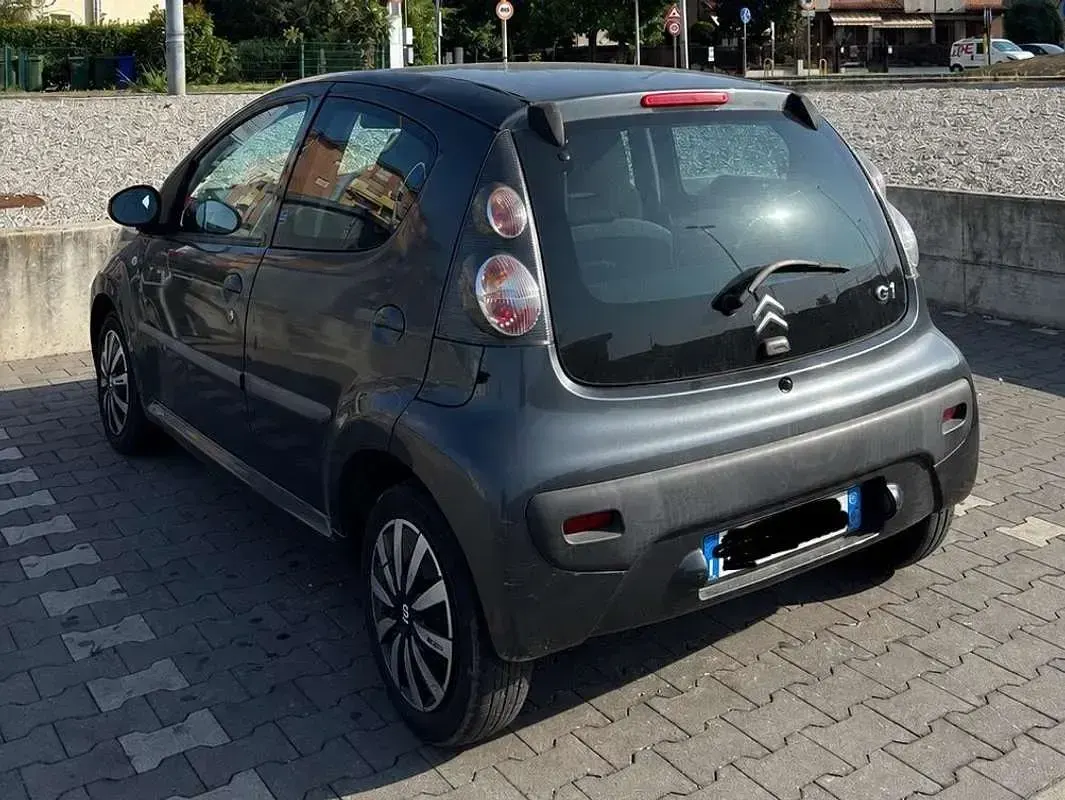 Usata Citroën C1 76 CV (55 kW) 2007 Grigio Utilitaria