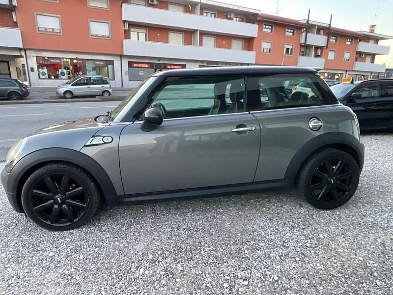 Usata Mini Cooper S Coupé Hype 184 CV (135 kW) 2010 Grigio Coupé