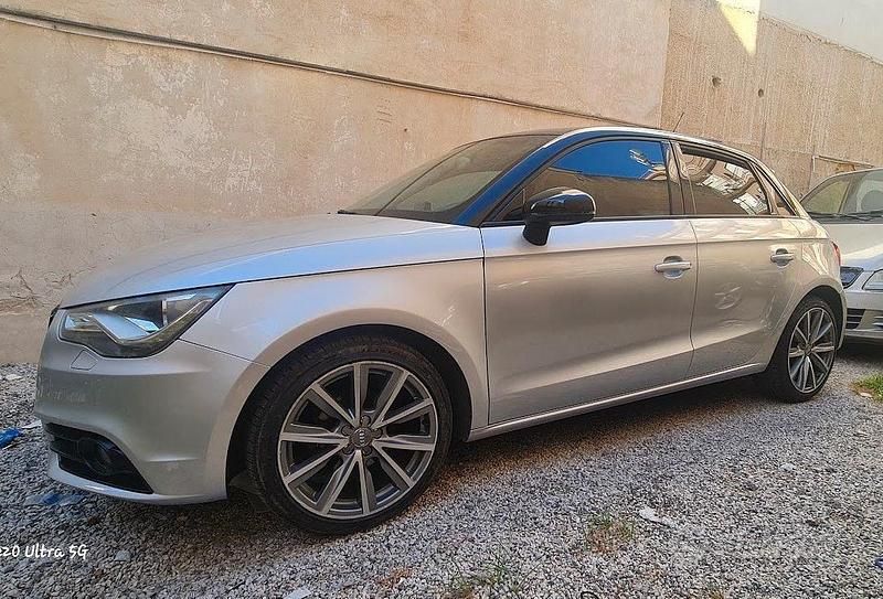 Usata Audi A1 90 CV (66 kW) 2024 Grigio Utilitaria