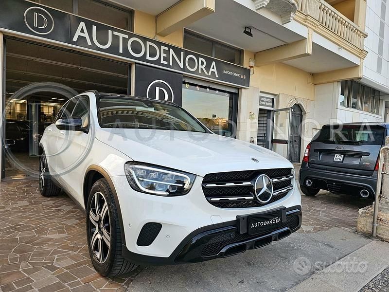 Usata Mercedes GLC220 Premium 194 CV (142 kW) 2020 Bianco SUV