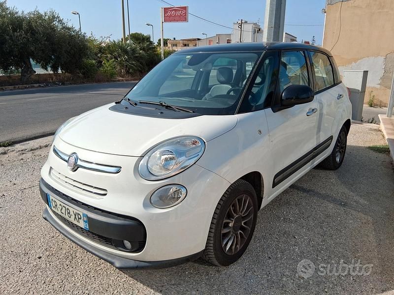 Usata Fiat 500L Trekking 105 CV (77 kW) 2013 Bianco Monovolume