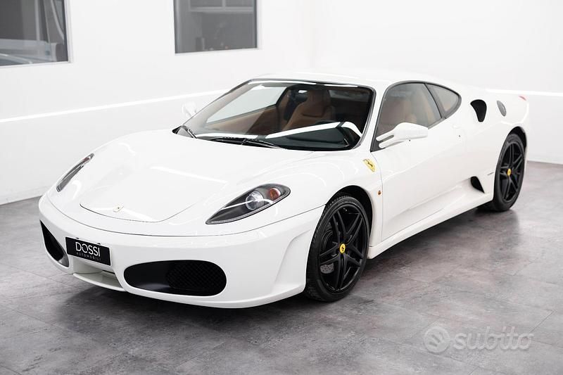 Usata Ferrari F430 490 CV (360 kW) 2006 Bianco Coupé