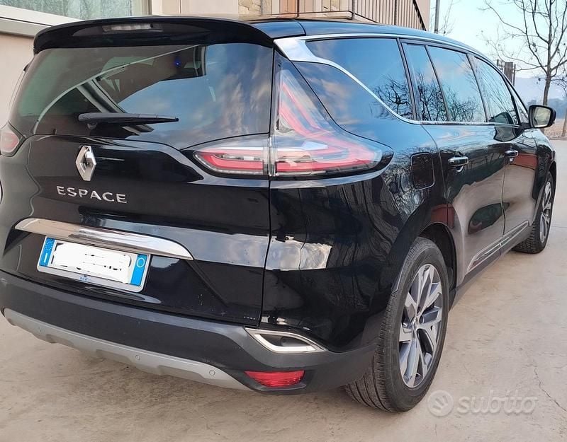 Usata Renault Espace Initiale 160 CV (117 kW) 2017 Nero Monovolume