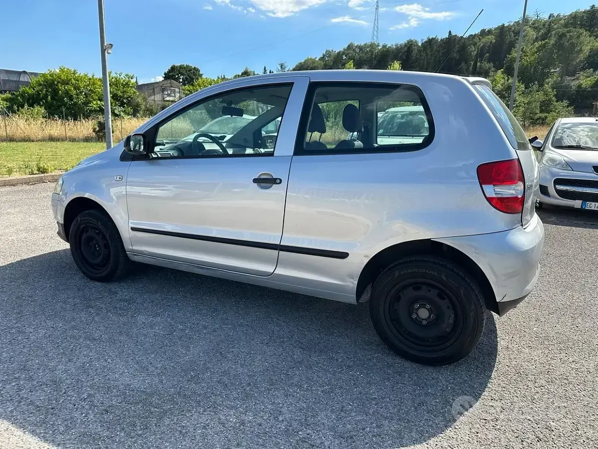 Usata VW Fox Sport 69 CV (50 kW) 2009 Grigio Utilitaria