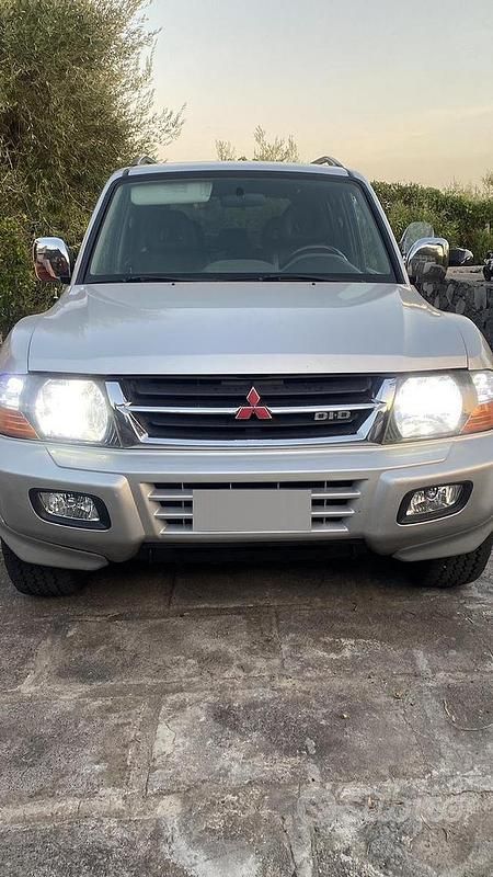 Usata Mitsubishi Pajero 2001 SUV