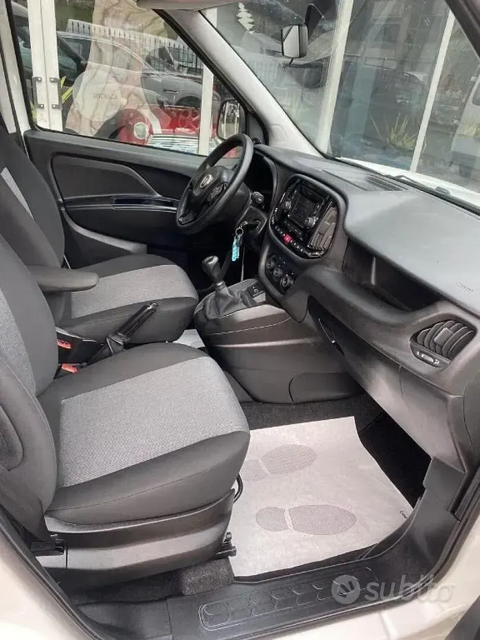 Usata Fiat Doblò 95 CV (69 kW) 2018 Bianco Monovolume