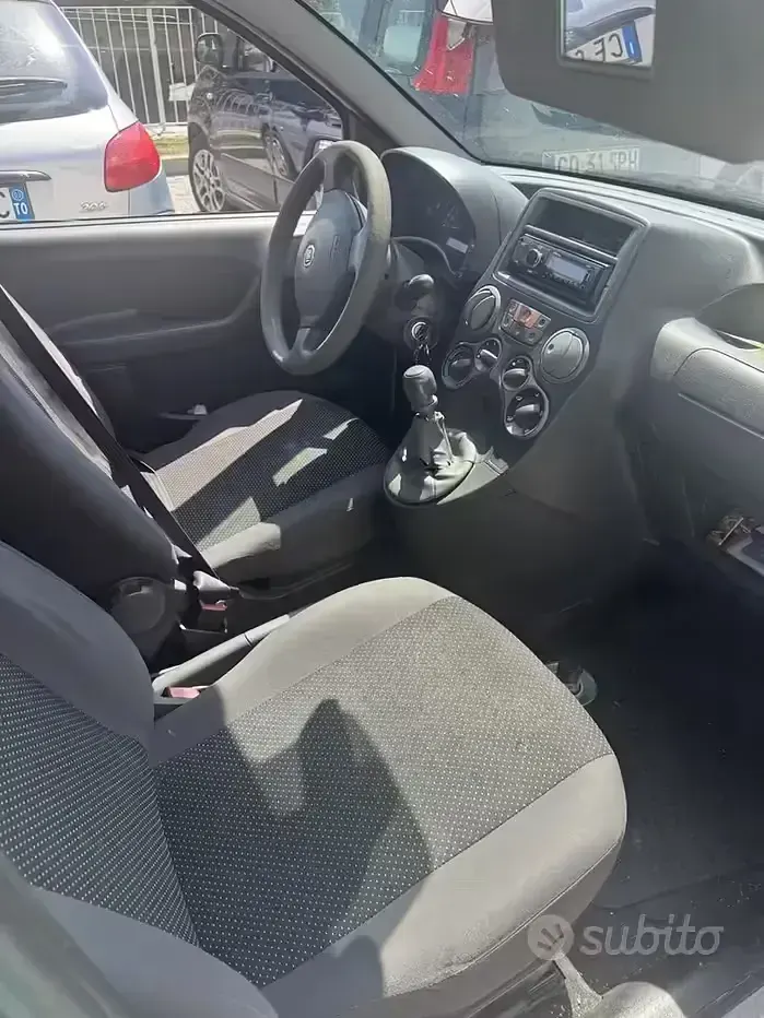 Usata Fiat Panda 69 CV (50 kW) 2010 Bianco Utilitaria