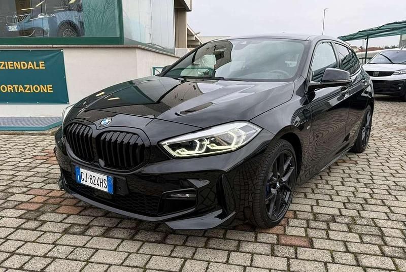 Usata BMW 118 M Sport 150 CV (110 kW) 2021 Nero Utilitaria