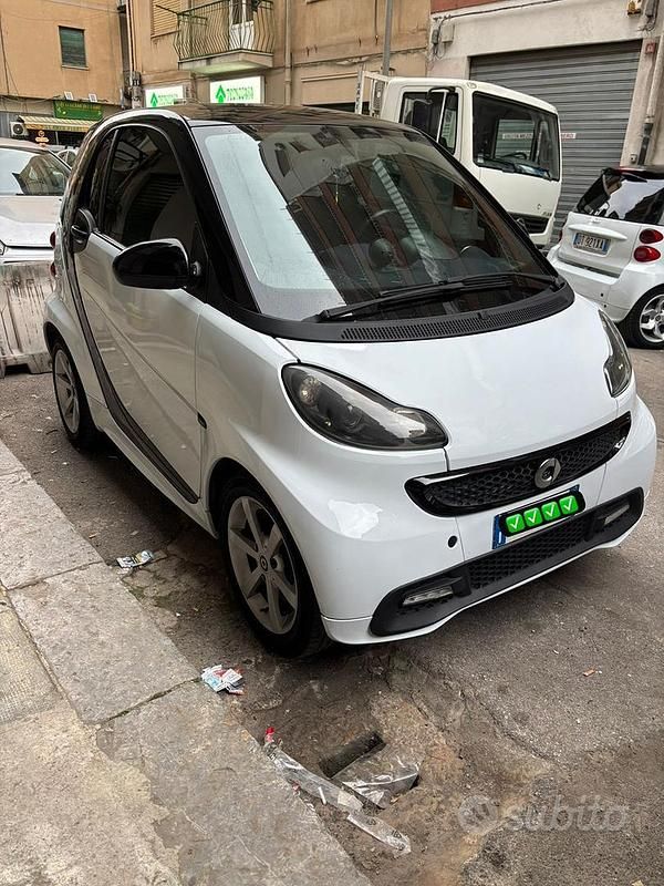 Usata Smart ForTwo Coupé 71 CV (52 kW) 2009 Bianco Coupé