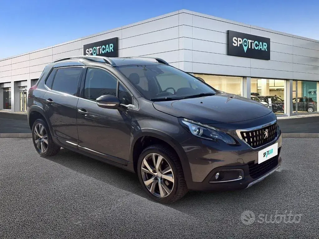 Usata Peugeot 2008 S 131 CV (96 kW) 2019 Grigio SUV