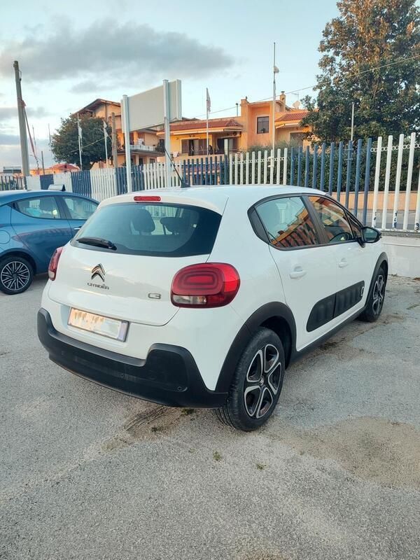 Usata Citroën C3 Feel 68 CV (50 kW) 2019 Bianco Utilitaria