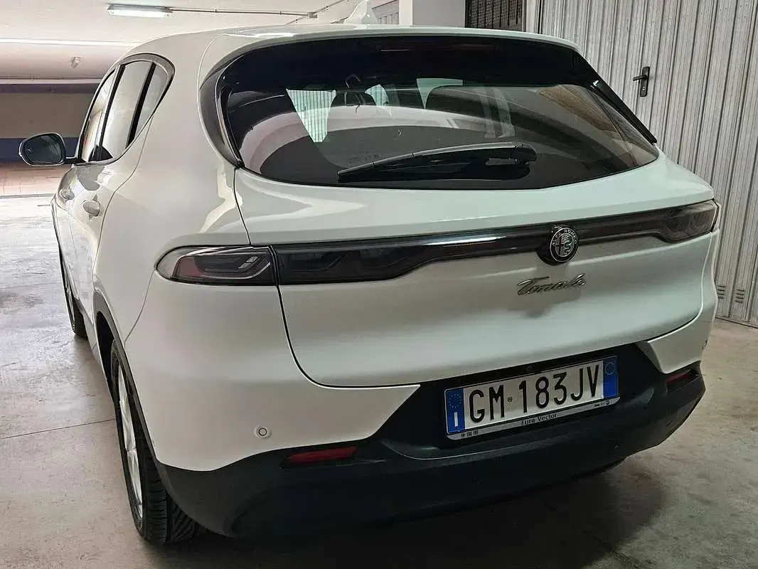 Usata Alfa Romeo Tonale Super 131 CV (96 kW) 2023 Bianco SUV