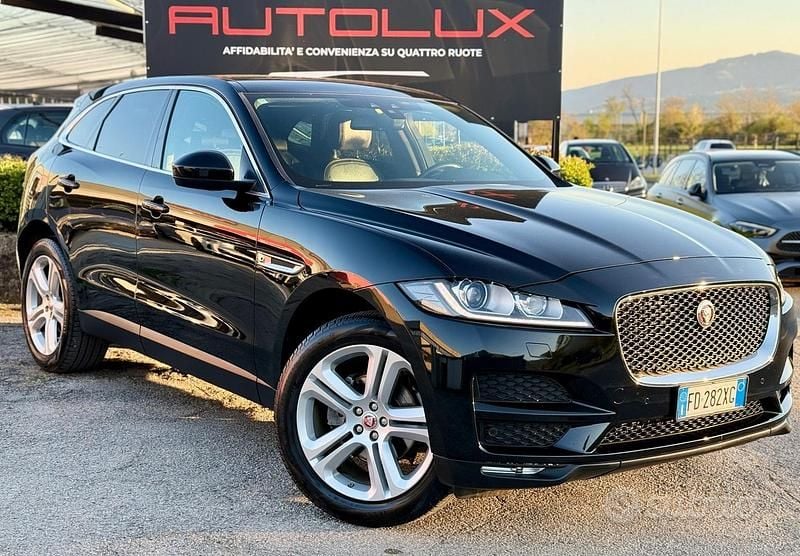 Usata Jaguar F-Pace Portfolio 180 CV (132 kW) 2017 Nero SUV