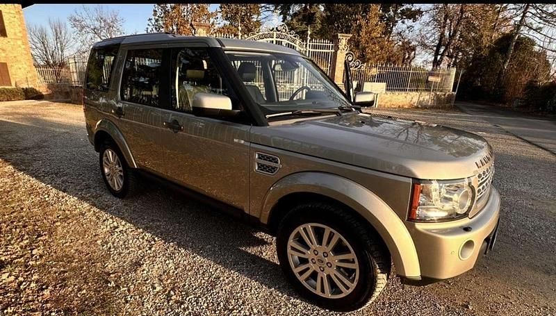Usata Land Rover Discovery 4 HSE 245 CV (180 kW) 2010 Bronzo SUV
