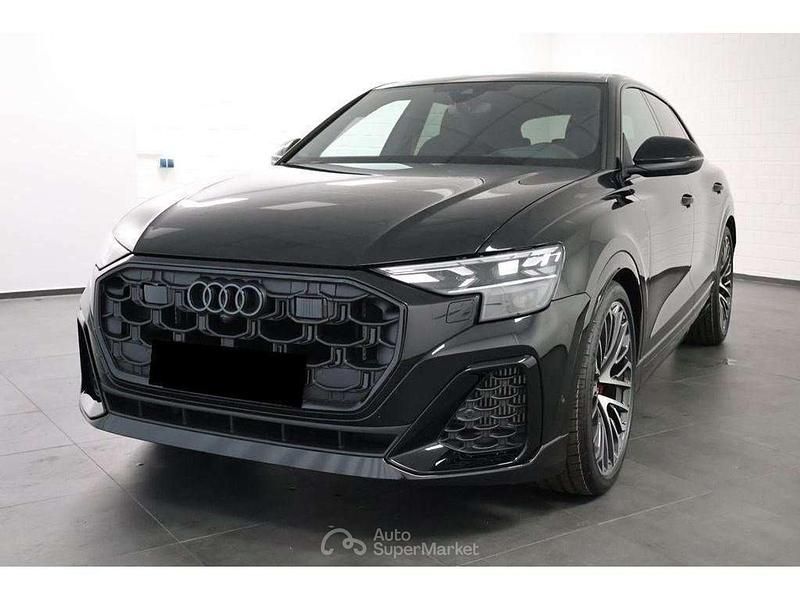 Usata Audi SQ8 Ambiente 507 CV (372 kW) 2024 Mithosblack SUV