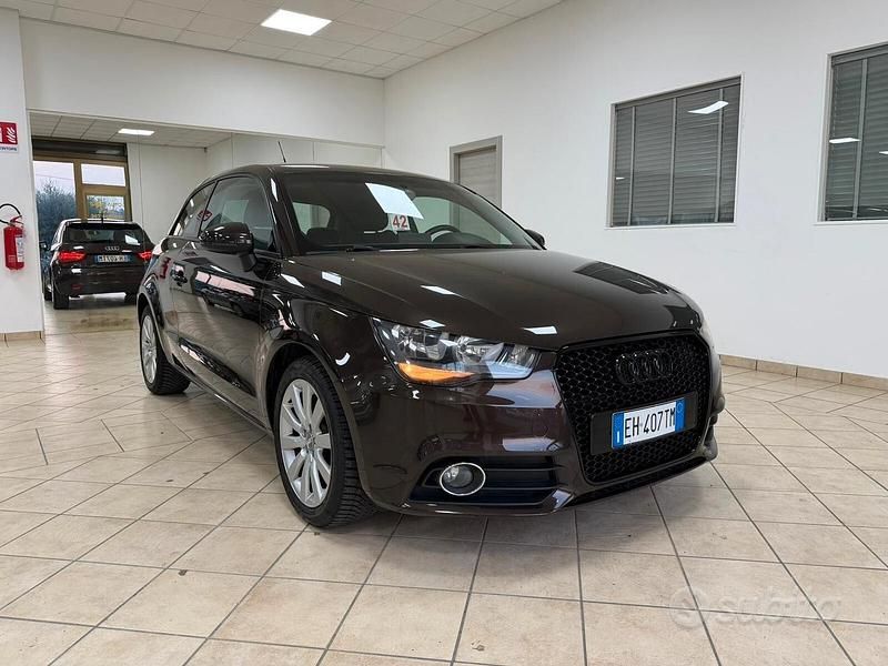 Usata Audi A1 Ambition 86 CV (63 kW) 2011 Marrone Utilitaria
