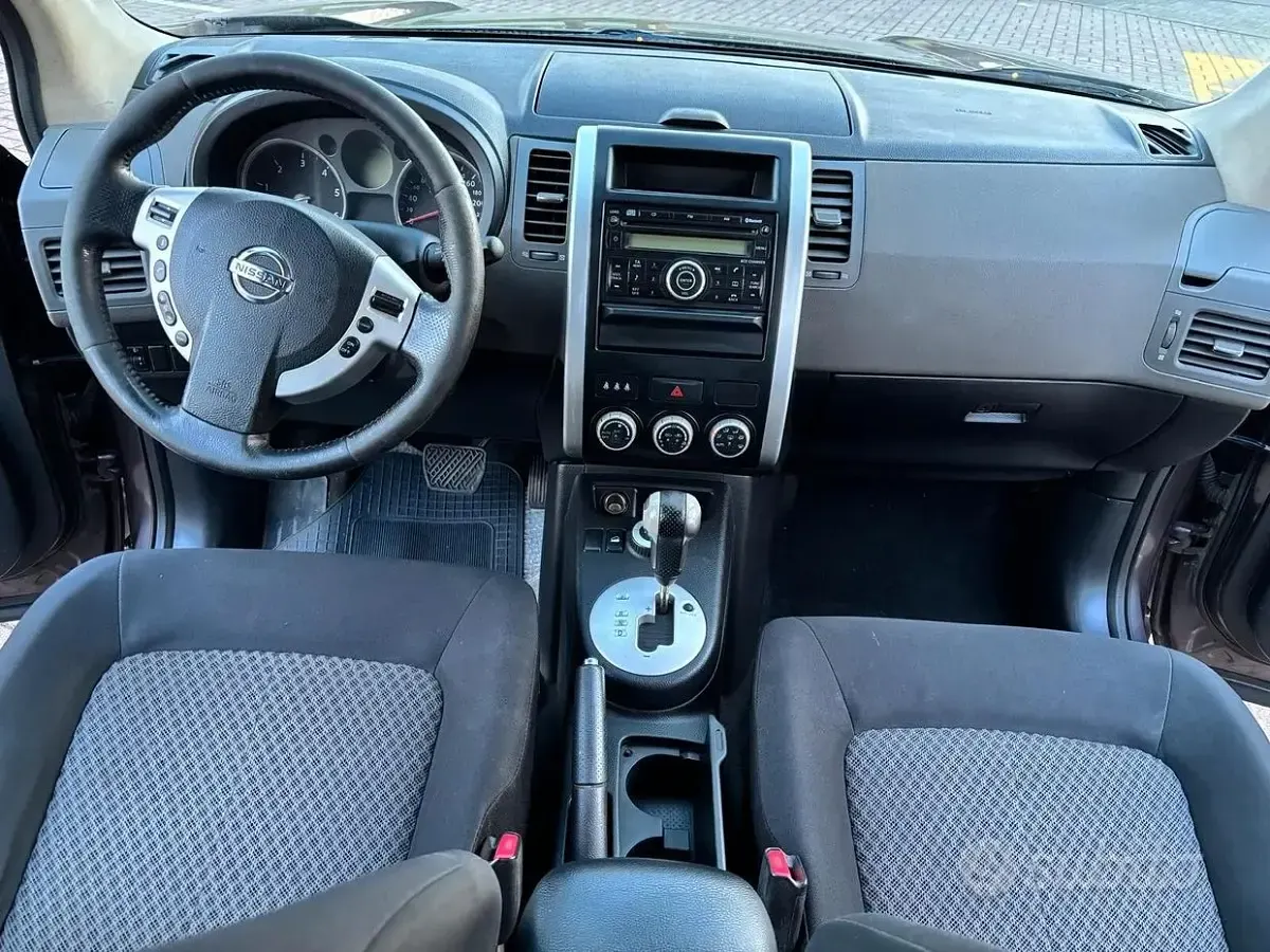 Usata Nissan X-Trail 150 CV (110 kW) 2007 Marrone SUV