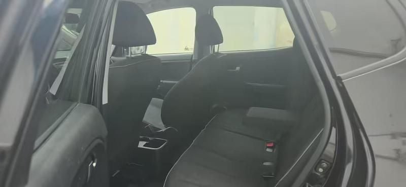 Usata Kia Venga Active 89 CV (65 kW) 2014 Nero Utilitaria