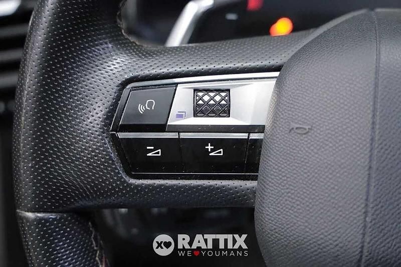 Usata DS Automobiles DS7 Crossback Performance 181 CV (133 kW) 2021 Grigio cristallo SUV