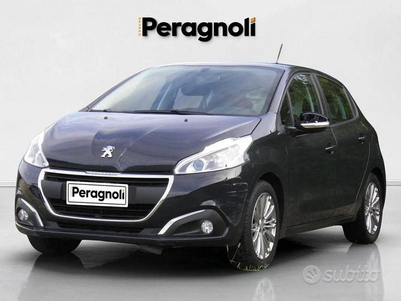 Usata Peugeot 208 Active 83 CV (61 kW) 2019 Nero Utilitaria