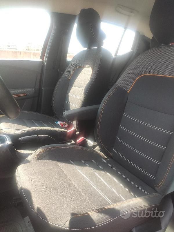 Usata Dacia Sandero Stepway 101 CV (74 kW) 2023 Rosso Monovolume