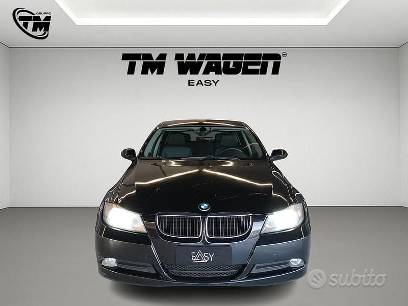 Usata BMW 320 Efficient Dynamics 177 CV (130 kW) 2007 Nero Berlina