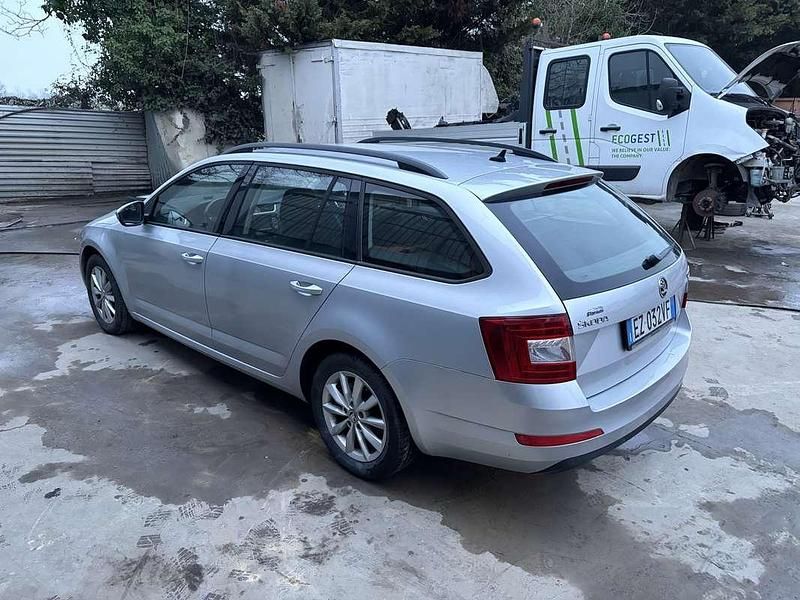 Usata Skoda Octavia GreenLine 115 CV (84 kW) 2016 Grigio Utilitaria