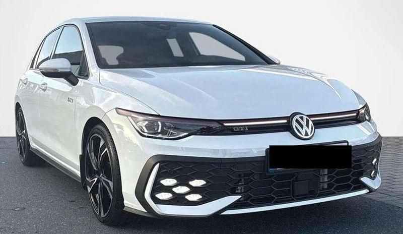 Usata VW Golf VIII GTI 265 CV (194 kW) 2025 Bianco Berlina