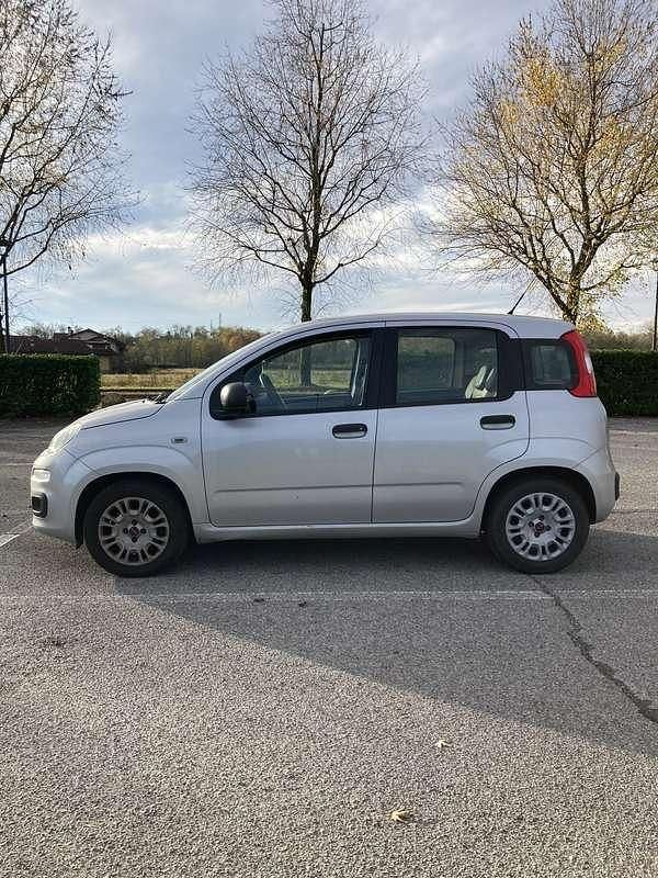 Usata Fiat Panda Easy 75 CV (55 kW) 2015 Grigio Utilitaria