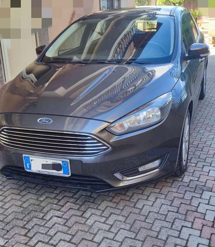 Usata Ford Focus Titanium S 120 CV (88 kW) 2015 Berlina