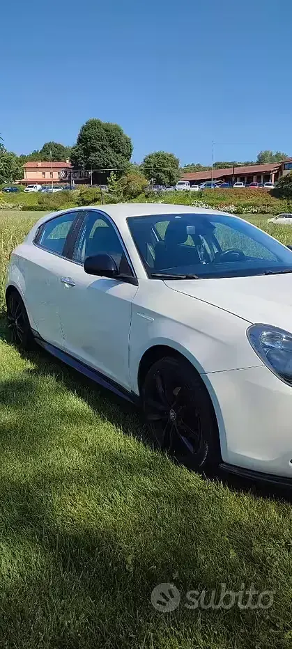 Usata Alfa Romeo Giulietta 120 CV (88 kW) 2014 Utilitaria