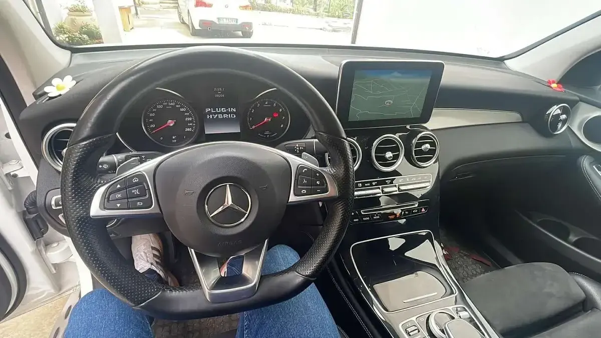 Usata Mercedes GLC350 Premium 211 CV (155 kW) 2017 SUV