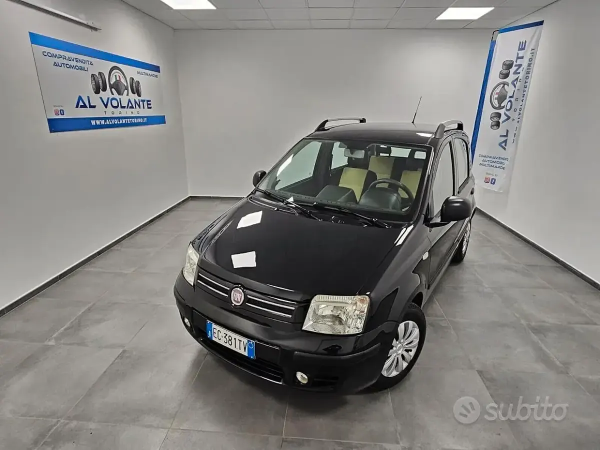 Usata Fiat Panda Dynamic 60 CV (44 kW) 2010 Nero Utilitaria