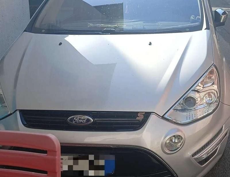 Usata Ford S-MAX Titanium 163 CV (119 kW) 2011 Monovolume