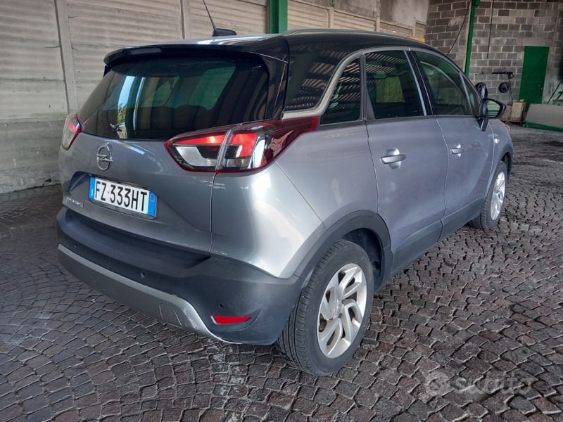 Usata Opel Crossland X 83 CV (61 kW) 2019 Grigio SUV