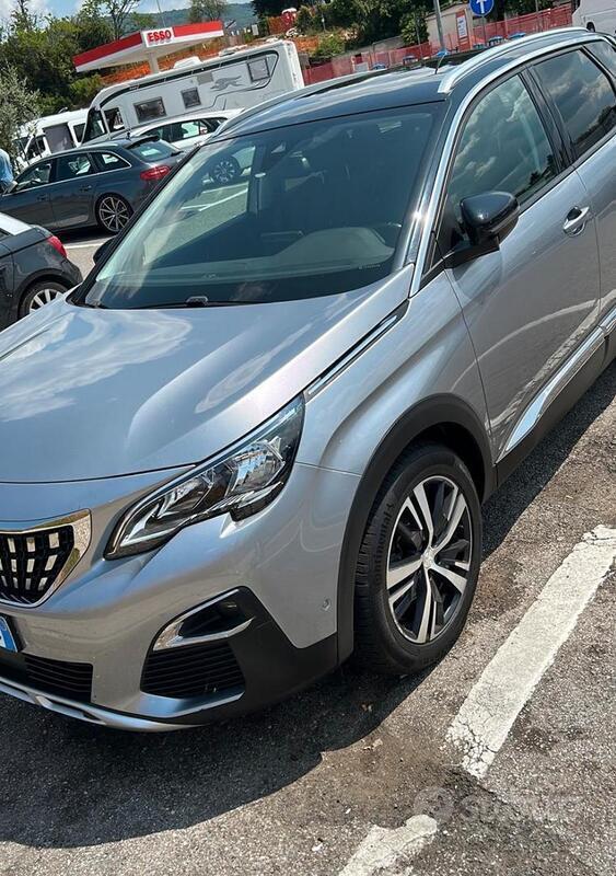 Usato 2018 Peugeot 3008 Diesel 130 CV (16.000 €)