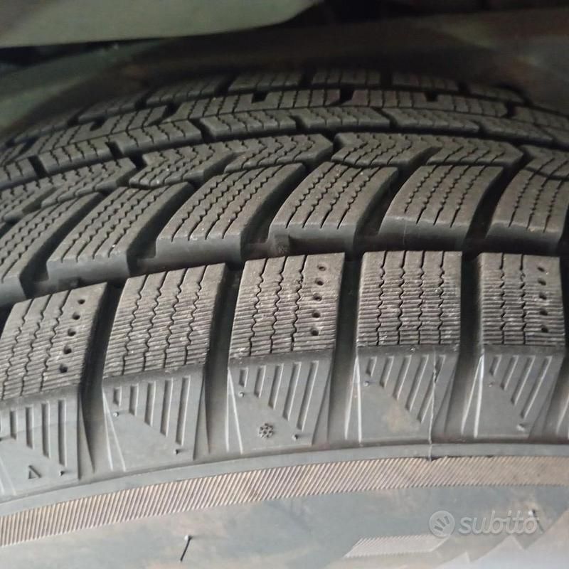 Usata Suzuki Jimny 85 CV (62 kW) 2007 Nero SUV