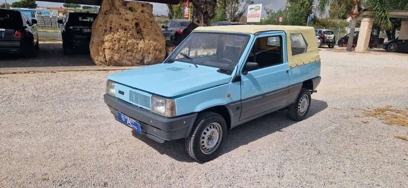 Usata Fiat Panda Rock 45 CV (33 kW) 1982 Verde Utilitaria