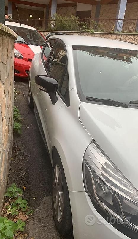 Usata Renault Clio IV 54 CV (39 kW) 2016 Bianco Berlina