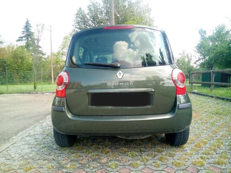 Usata Renault Modus 98 CV (72 kW) 2006 Verde Monovolume