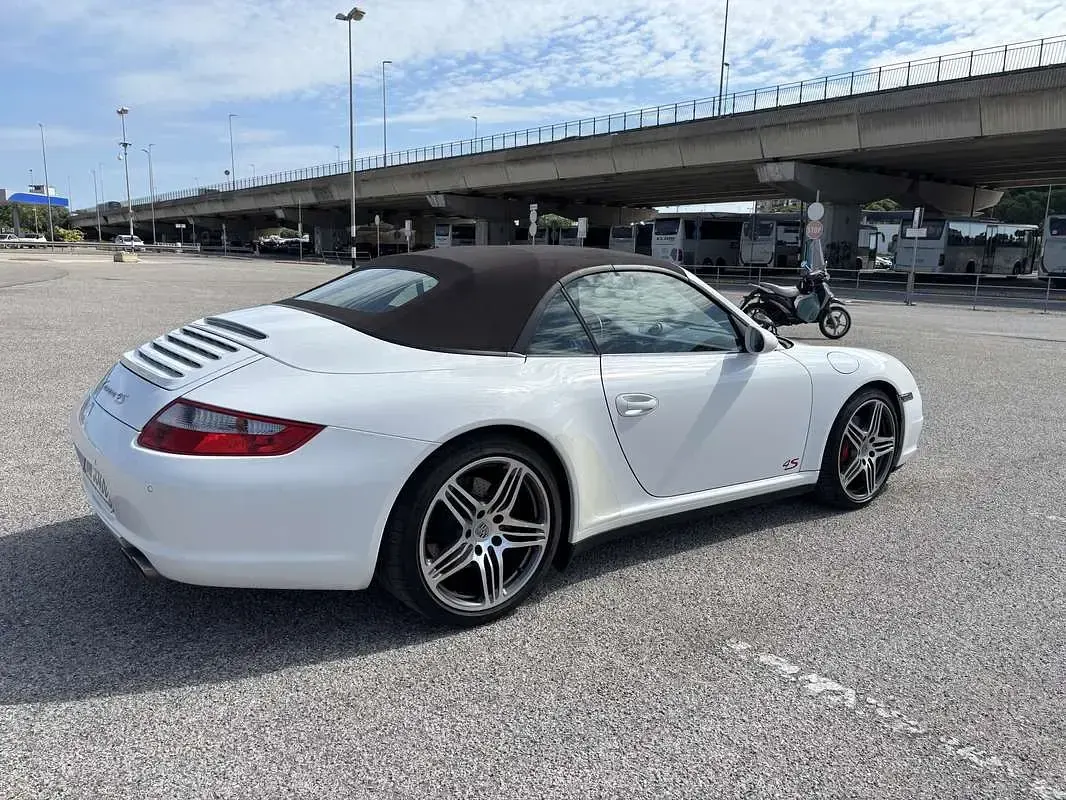 Usata Porsche 911 Carrera 4S Cabriolet 355 CV (261 kW) 2008 Cabrio