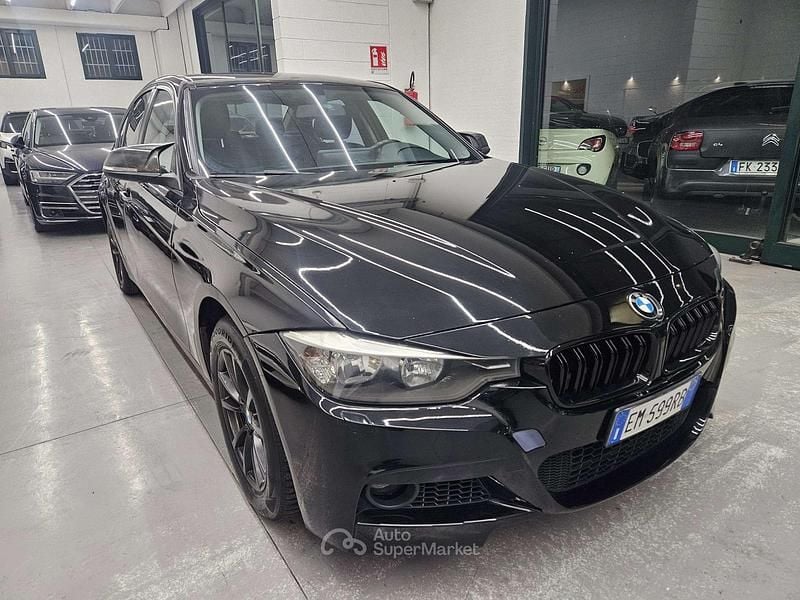 Usata BMW 316 116 CV (85 kW) 2012 Nero Berlina