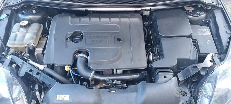 Usata Ford Focus Style 136 CV (100 kW) 2010 Nero Station wagon