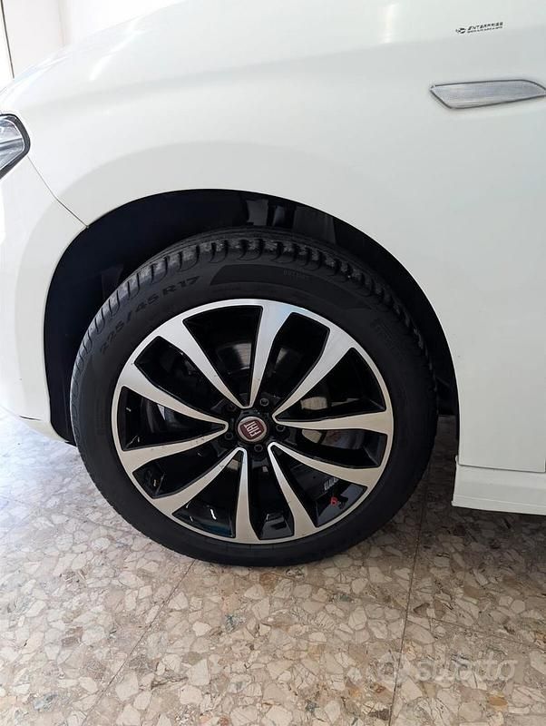 Usata Fiat Tipo Lounge 120 CV (88 kW) 2019 Bianco Station wagon